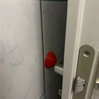 Cục Chặn Cửa Bằng TPU