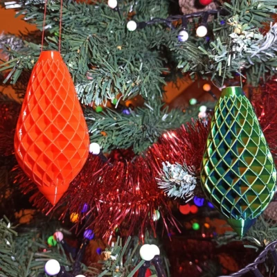 Quả Châu Giáng Sinh Hình Nón Thông