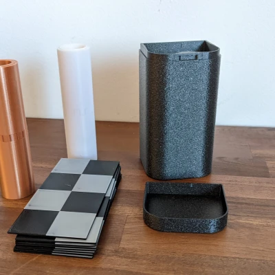 Hộp và bàn cờ du lịch cho bộ CastleChess siêu gọn