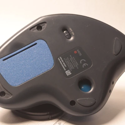 Nắp Pin Thay Thế Cho Chuột Logitech M570 Marble