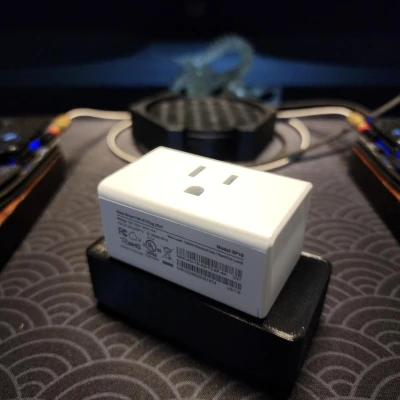 Giá Đỡ Phích Cắm Rộng Gridfinity