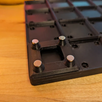 Thêm Một Khuôn Gắn Nam Châm Cho Đế Gridfinity Nữa