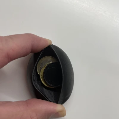 CoinWallet - Ví đựng tiền xu tự đóng dẻo