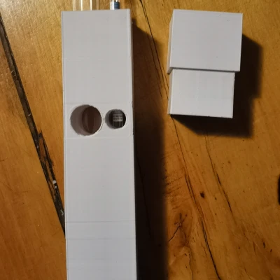 Hộp đựng Ống đo nồng độ cồn và Nhiệt kế