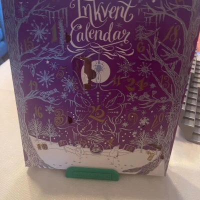 Chân đế lịch Inkvent