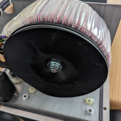 Phần đệm cho biến áp hình xuyến loa siêu trầm BK monolith