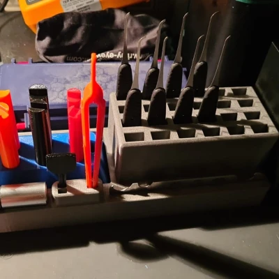 Trạm Rọc Khóa/Giá Đỡ Móc Khóa Locksport