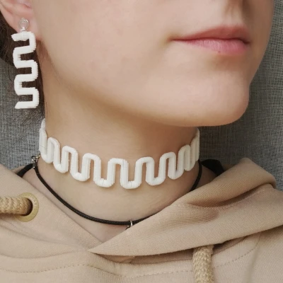 Bộ trang sức "Rắn": Dây chuyền và bông tai "Serpiente"