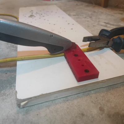 Dụng Cụ Lột Dây Điện Phế Liệu