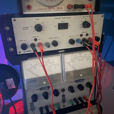 Kẹp Xếp Chồng Farnell L30BT & Farnell TOPS 2 Kèm Phụ Kiện