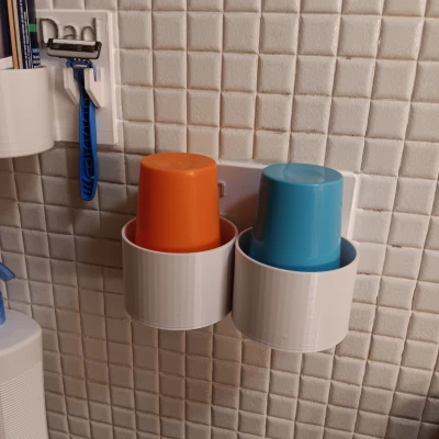 Kệ treo tường đựng ly có lỗ thoát nước cho Ba Mẹ