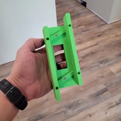 Jig Tự Định Tâm Phay Lỗ Tấm Chốt Cửa