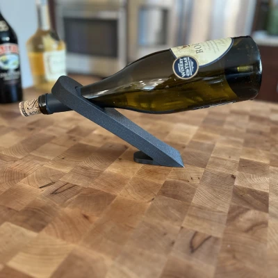 Rượu Thần: Làm Chai Rượu Của Bạn Treo Lơ Lửng