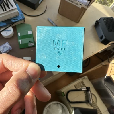 Nắp Hộp MF Nano - Logo Nhỏ