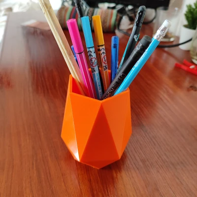 Ống Đựng Bút Hình Lục Giác