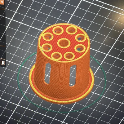 Cốc Click & Grow Có Khe Và Lỗ