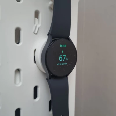 Giá đỡ Samsung Galaxy Watch 6 cho IKEA Skadis
