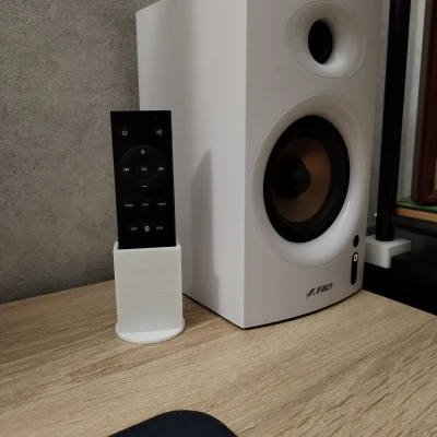 Chân đế để remote điều khiển