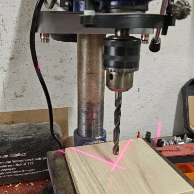 Giá Đỡ Laser Cho Máy Khoan Kèm Pin 18650