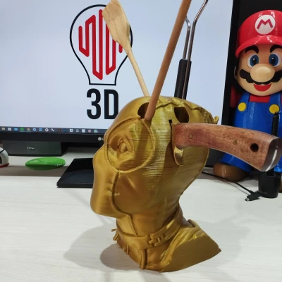 Đầu Deadpool Dùng Để Đựng Đồ Nhà Bếp