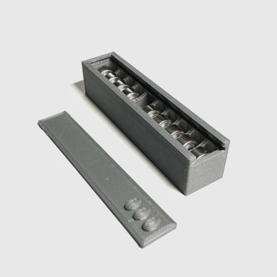 Hộp Đựng Pin LR44 / AG13 Có Nắp Trượt