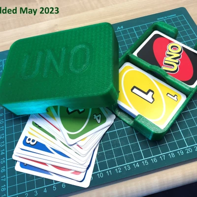 Hộp Đựng Bài UNO