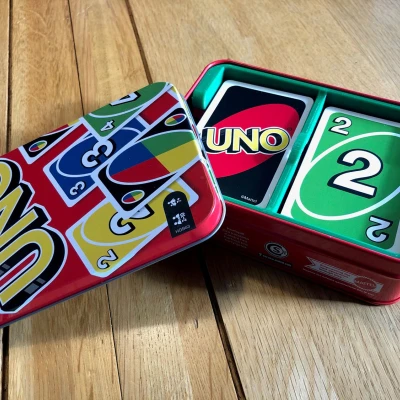 Hộp Đựng Bài UNO