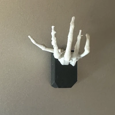 Móc Treo Tường Hình Bàn Tay Bộ Xương SkeleHand