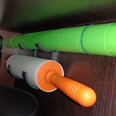 Giá Đựng Cán Bột Và Thớt Cuộn