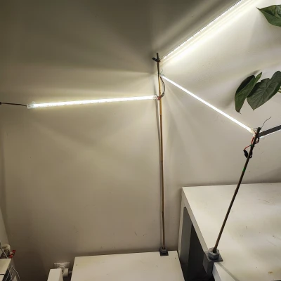 Chân Đèn LED Cho Cây