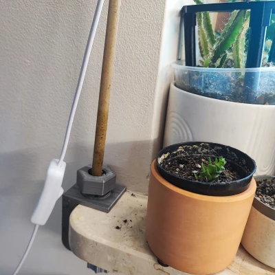 Chân Đèn LED Cho Cây