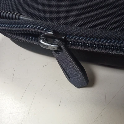 Móc Kéo Khóa Dày Dặn Hơn