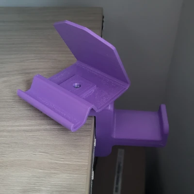 Kệ Tai Nghe + Điện Thoại Gắn Bàn