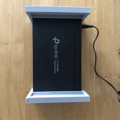 Giá Treo Tường Kép Cho 2 Công Tắc TP-Link