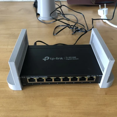 Giá Treo Tường Kép Cho 2 Công Tắc TP-Link