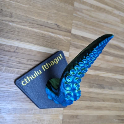 Móc Treo Quần Áo Hình Tentacle