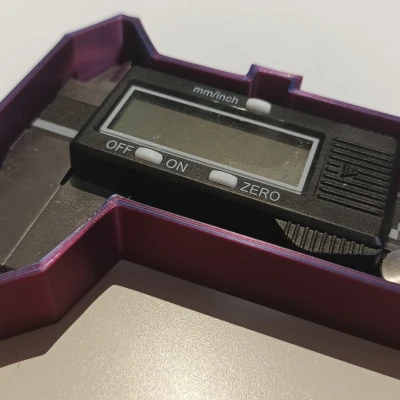 Hộp đựng thước cặp