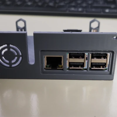 Vỏ Case Máy Tính Để Bàn Retro cho Raspberry Pi (2,3) - Phần Đế