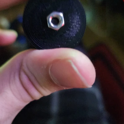 Bánh xe tăng đai trục Z Sonnak 2.4 có đai ốc lục giác M4