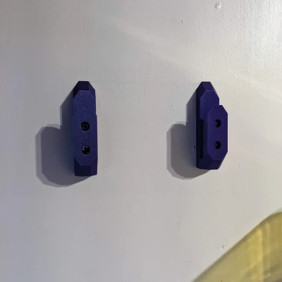 Móc Treo Nắp Máy In Resin