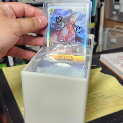 Hộp Đựng Thẻ TCG Vững Chắc