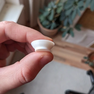 Test Overhang Hình Tròn