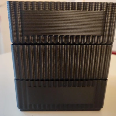 Hộp/Container xếp chồng (chế độ Lọ) có chỗ dán nhãn