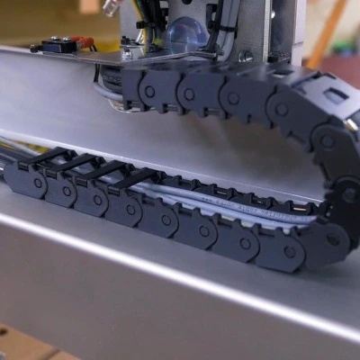 Dây xích máy CNC có kẹp đóng tháo rời