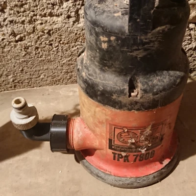 Ốc Nối Cho Máy Bơm Chìm 1 1/4"