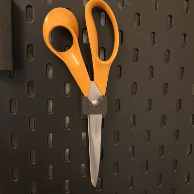 Giá kẹp kéo Skadis / Skådis cho kéo Fiskars