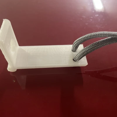 Giá đỡ ăng-ten bóng chuyền