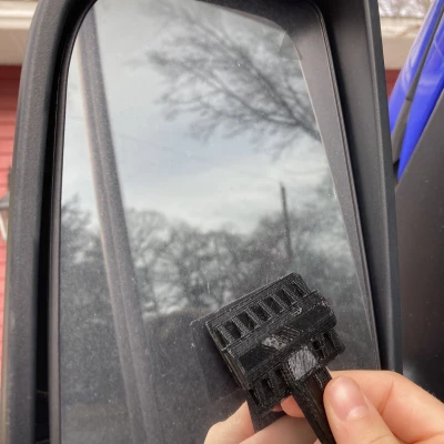 Dụng Cụ Cào Đá Trên Gương Chiếu Hậu Xe Hơi