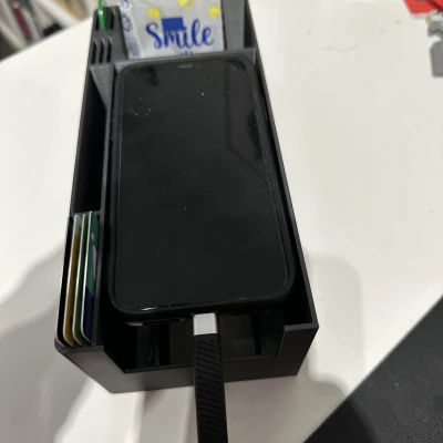 Hộp Đựng Đồ Giữa Xe Mazda CX-60