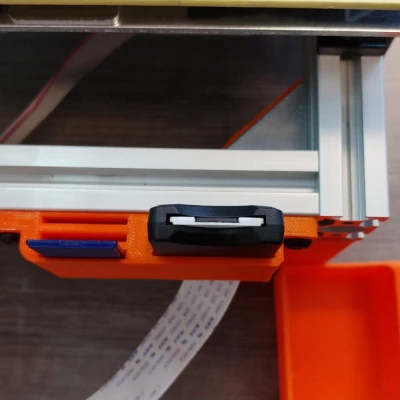 Phụ kiện 2020 và 2040 đựng Dây nối Micro SD và 3 thẻ SD